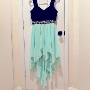 Size 15/16 Juniors Dress